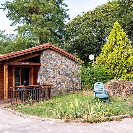 Le Hameau Du Comte De Foix - 11 Chalets En Ariege Mercus-Garrabet Exterior photo